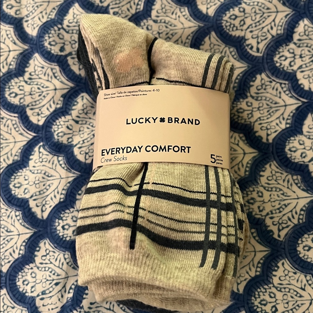 Lucky Brand Crew Socks - Beige and Navy